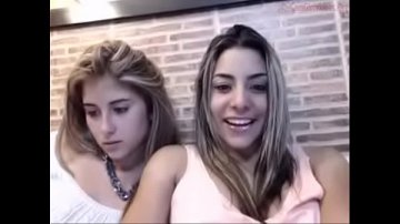 loves offer languages ​​to friends