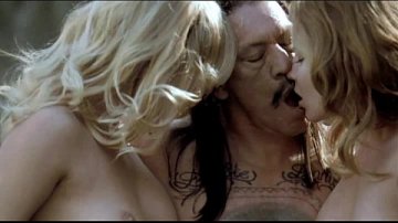 Erotic scenes with Lindsay Lohan shower